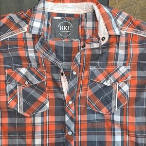 BKE lightweight button down shirt